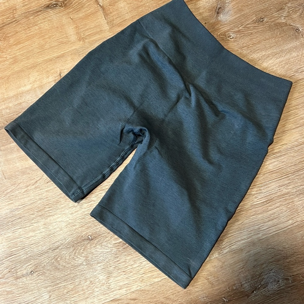 Alphalete Amplify Shorts